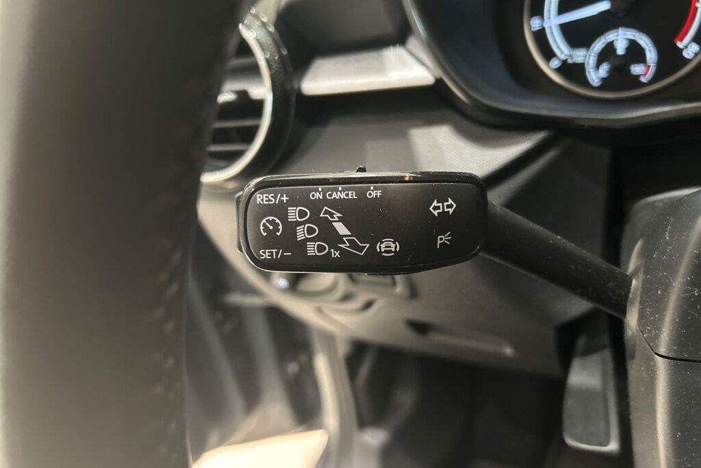 Skoda Fabia 2023 1.0 TSI 95 Ambition