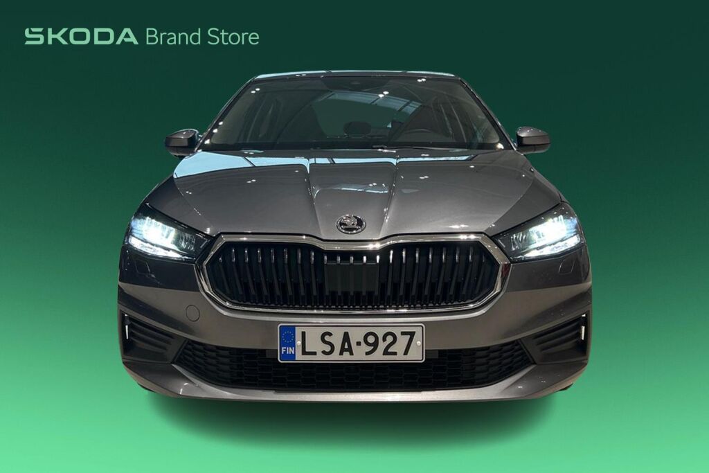 Skoda Fabia 2023 1.0 TSI 95 Ambition