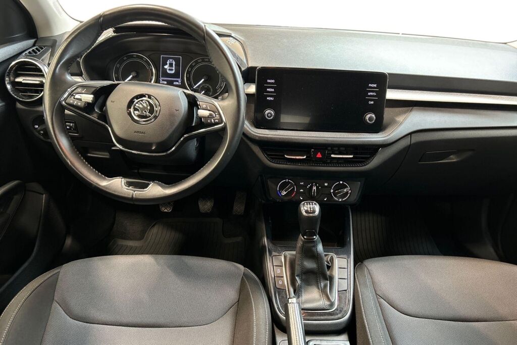 Skoda Fabia 2023 1.0 TSI 95 Ambition