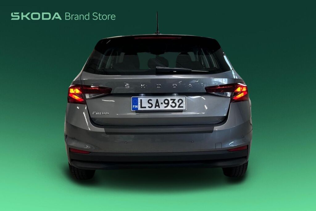 Skoda Fabia 2023 1.0 TSI 95 Ambition