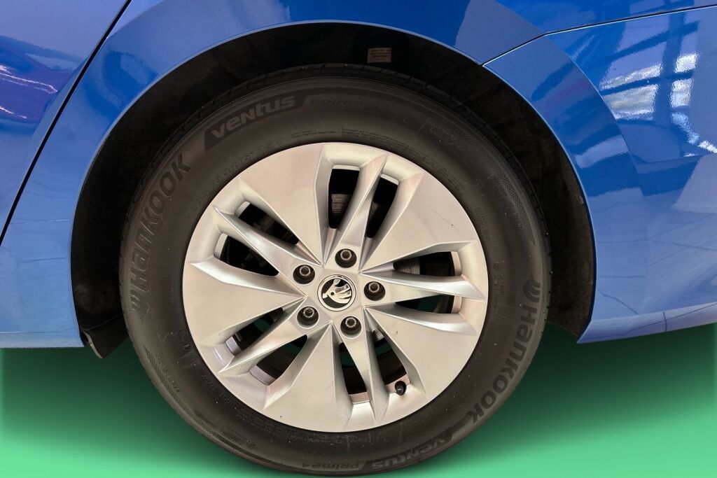 Skoda Octavia 2023 Combi 1.5 TSI Ambition eTEC DSG Autom.