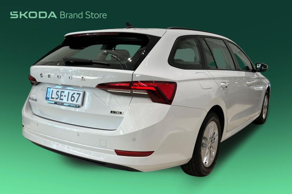 Skoda Octavia 2023 Combi 1.5 TSI Ambition eTEC DSG Autom.
