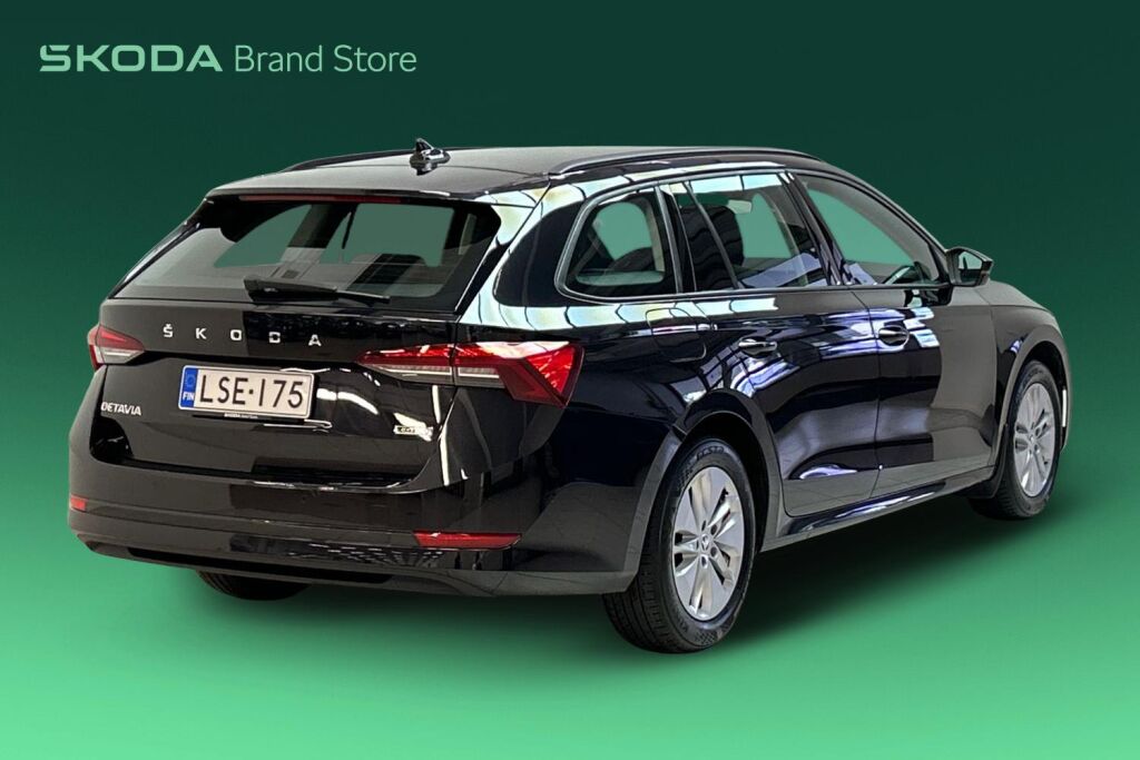 Skoda Octavia 2023 Combi 1.5 TSI Ambition eTEC DSG Autom.