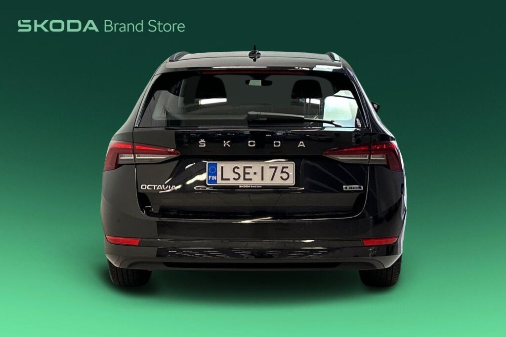 Skoda Octavia 2023 Combi 1.5 TSI Ambition eTEC DSG Autom.