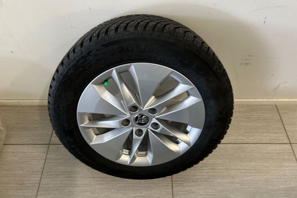 Skoda Octavia 2023 Combi 1.5 TSI Ambition eTEC DSG Autom.
