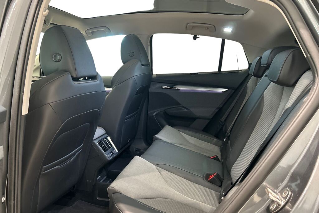 SKODA ENYAQ 2023 Coupe 80 Style iV