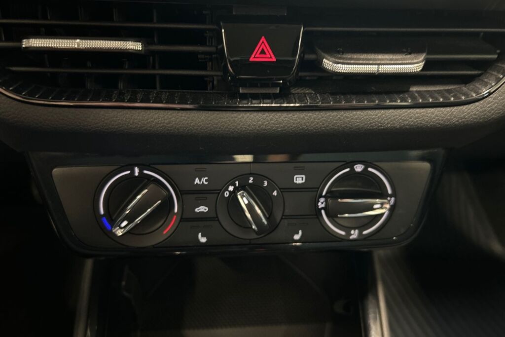 Skoda Fabia 2023 1.0 TSI 110 Ambition