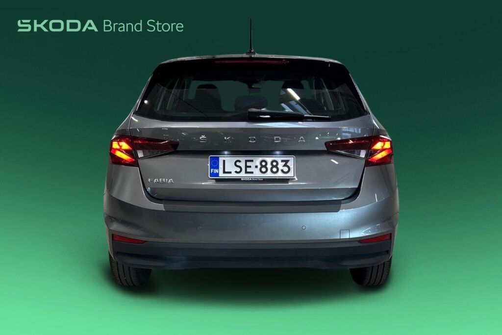 Skoda Fabia 2023 1.0 TSI 110 Ambition