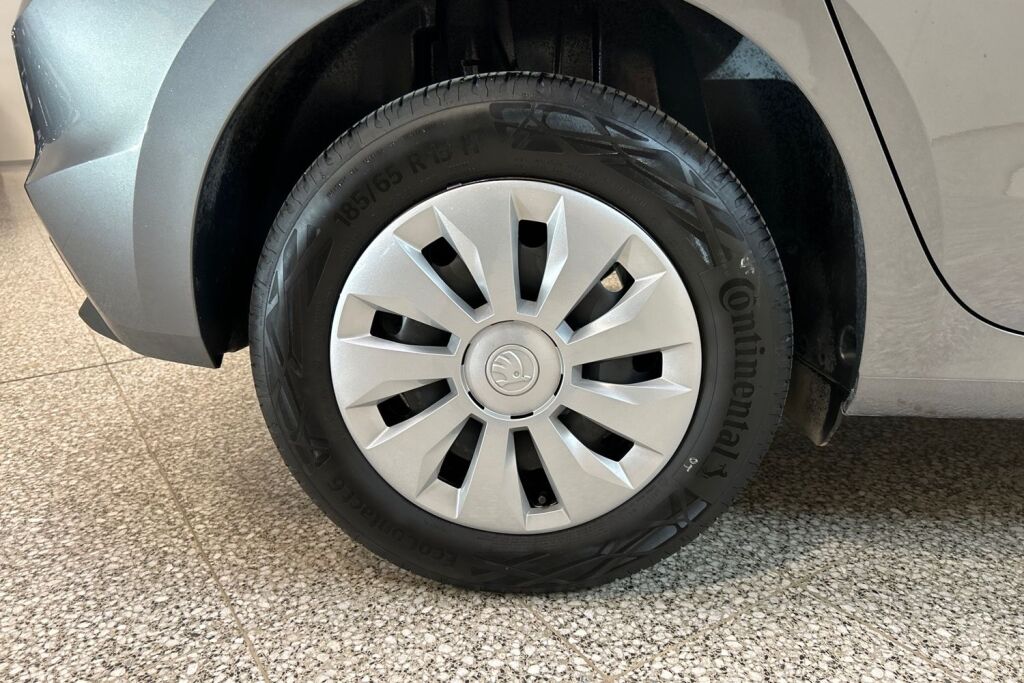 Skoda Fabia 2023 1.0 TSI 110 Ambition