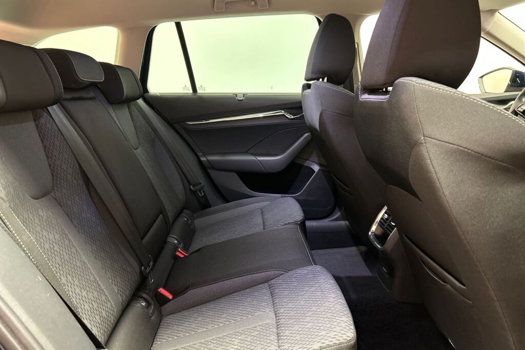 Skoda Octavia 2023 Combi 1.4 TSI PHEV Style iV DSG Autom.