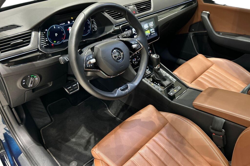 Skoda Superb 2024 Combi 1.4 TSI PHEV L&K iV BusinessLine DSG Autom.