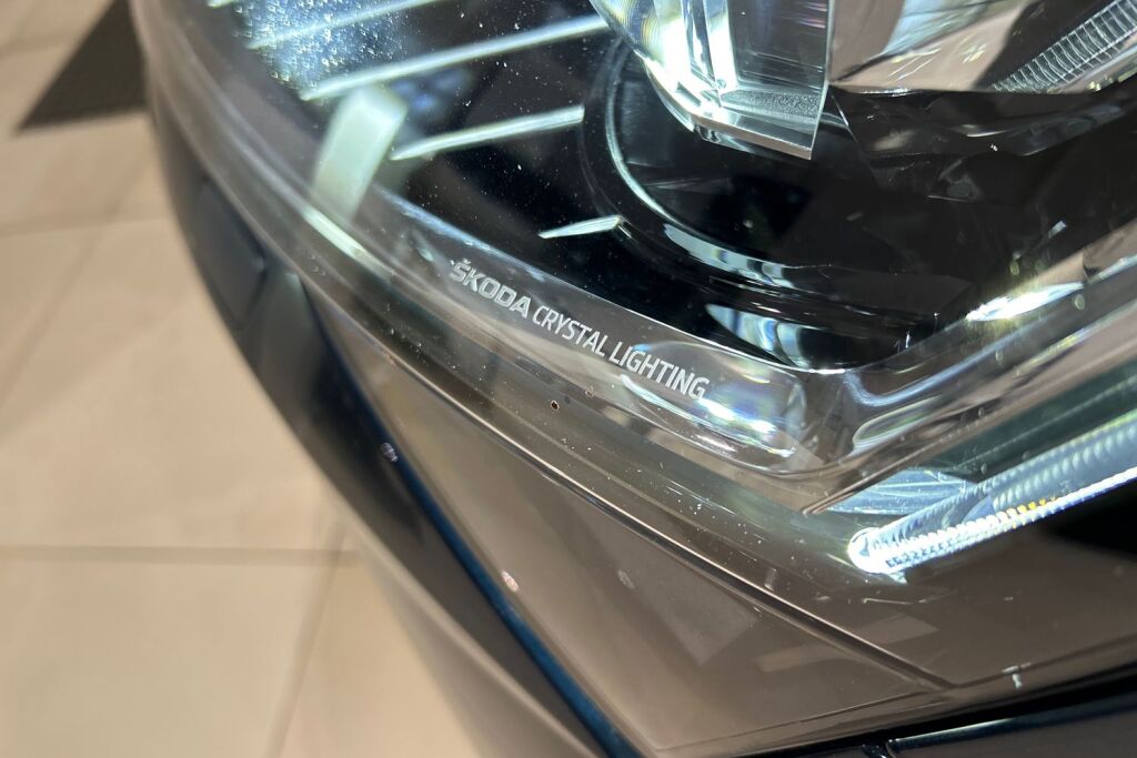 Skoda Superb 2024 Combi 1.4 TSI PHEV L&K iV BusinessLine DSG Autom.