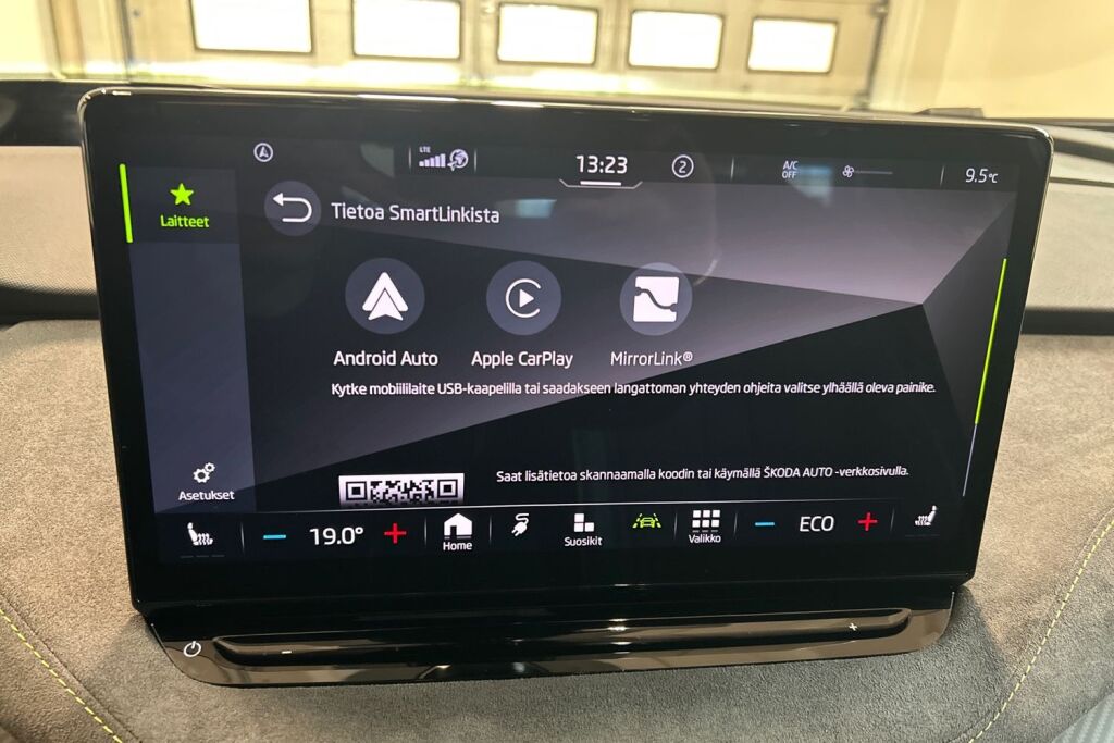 SKODA Enyaq 2024 Coupe 80x 4x4 RS iV