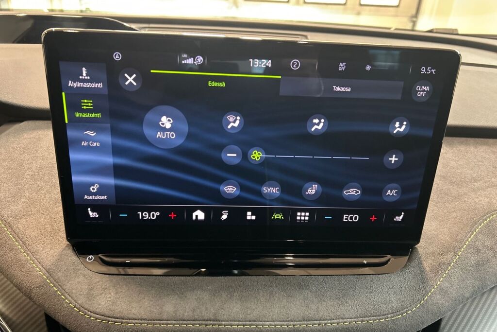 SKODA Enyaq 2024 Coupe 80x 4x4 RS iV