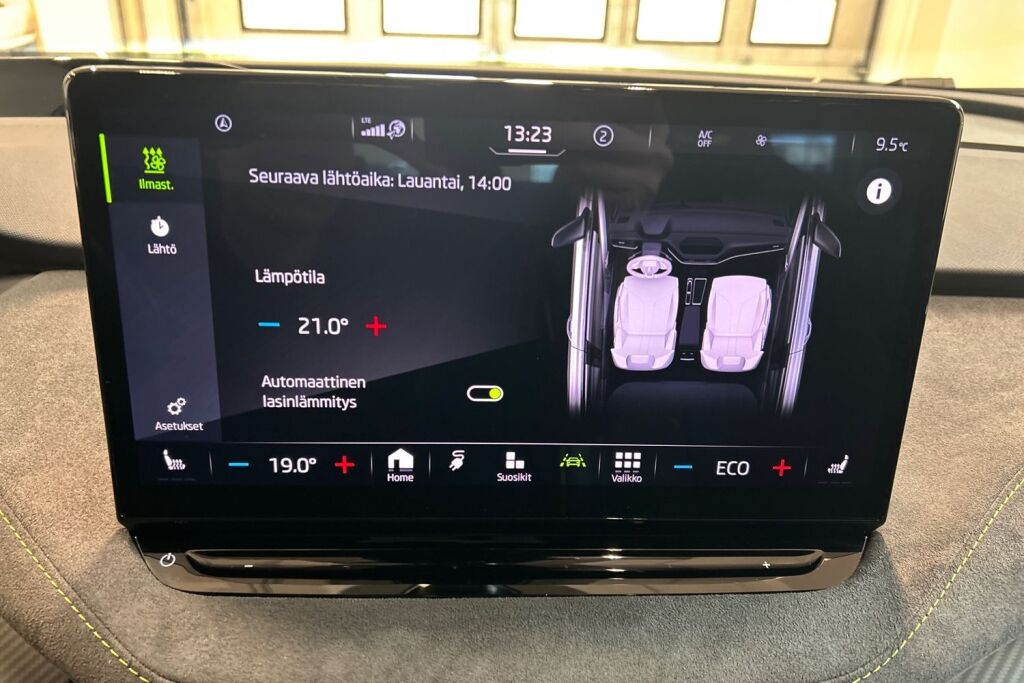 SKODA Enyaq 2024 Coupe 80x 4x4 RS iV