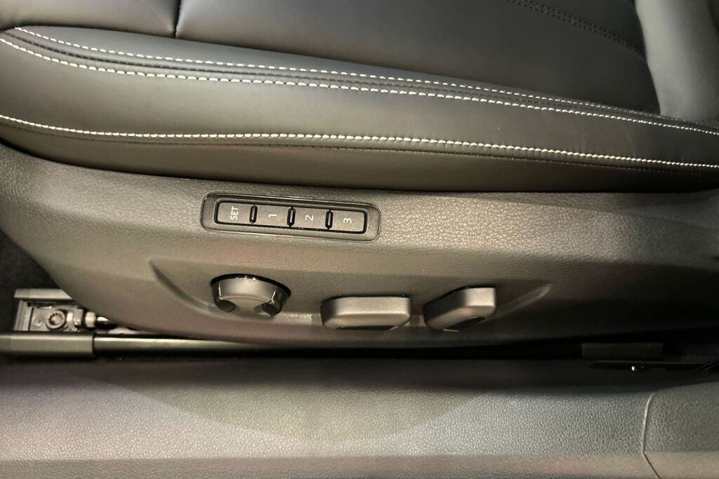 Skoda Superb 2024 Combi 1.4 TSI PHEV Style iV BusinessLine DSG Autom.