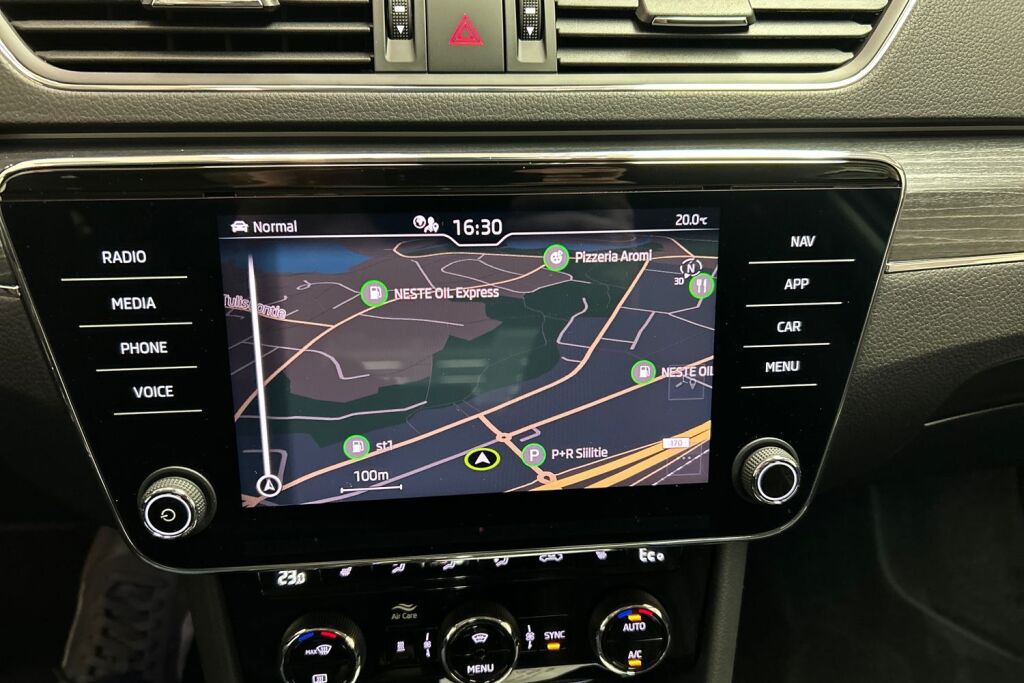 Skoda Superb 2024 Combi 1.4 TSI PHEV Style iV BusinessLine DSG Autom.