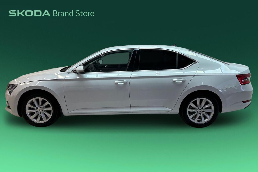 Skoda Superb 2024 Combi 1.4 TSI PHEV Style iV BusinessLine DSG Autom.