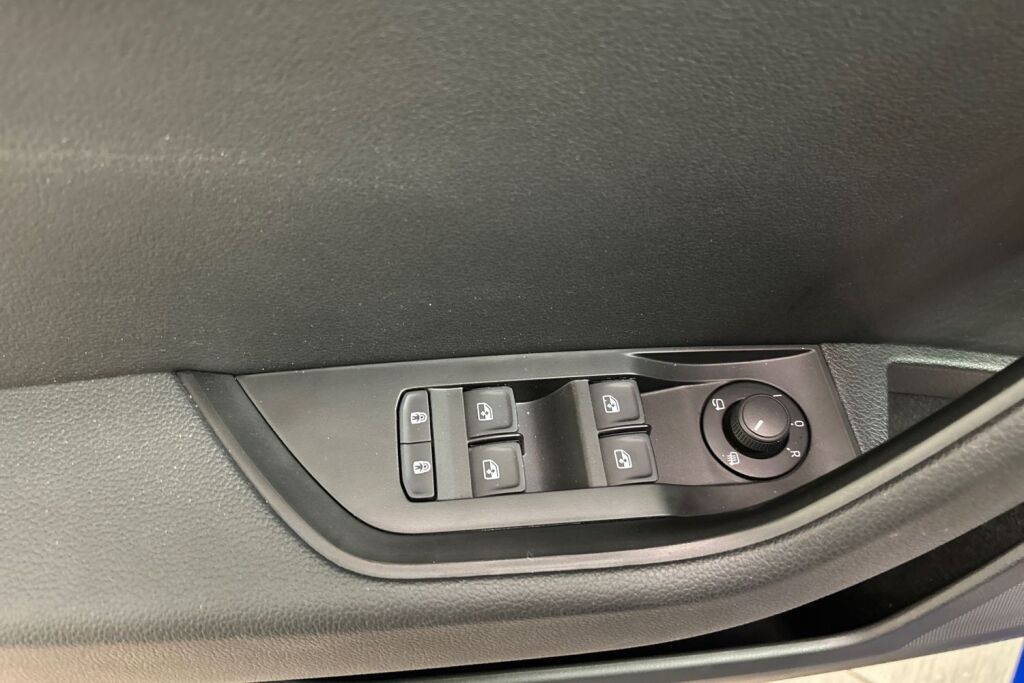 Skoda Superb 2024 Combi 1.4 TSI PHEV Ambition iV BusinessLine DSG Autom.