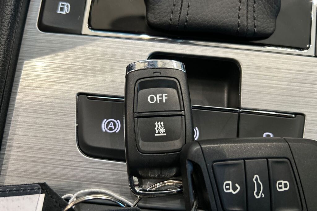 Skoda Superb 2025 Combi 1.4 TSI PHEV Ambition iV BusinessLine DSG Autom.