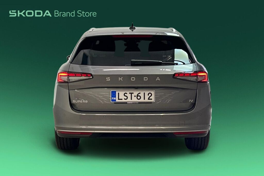 Skoda Superb 2024 Combi 1.5 TSI PHEV L&K DSG Autom.