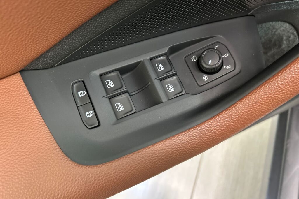 Skoda Superb 2024 Combi 1.5 TSI PHEV L&K DSG Autom.