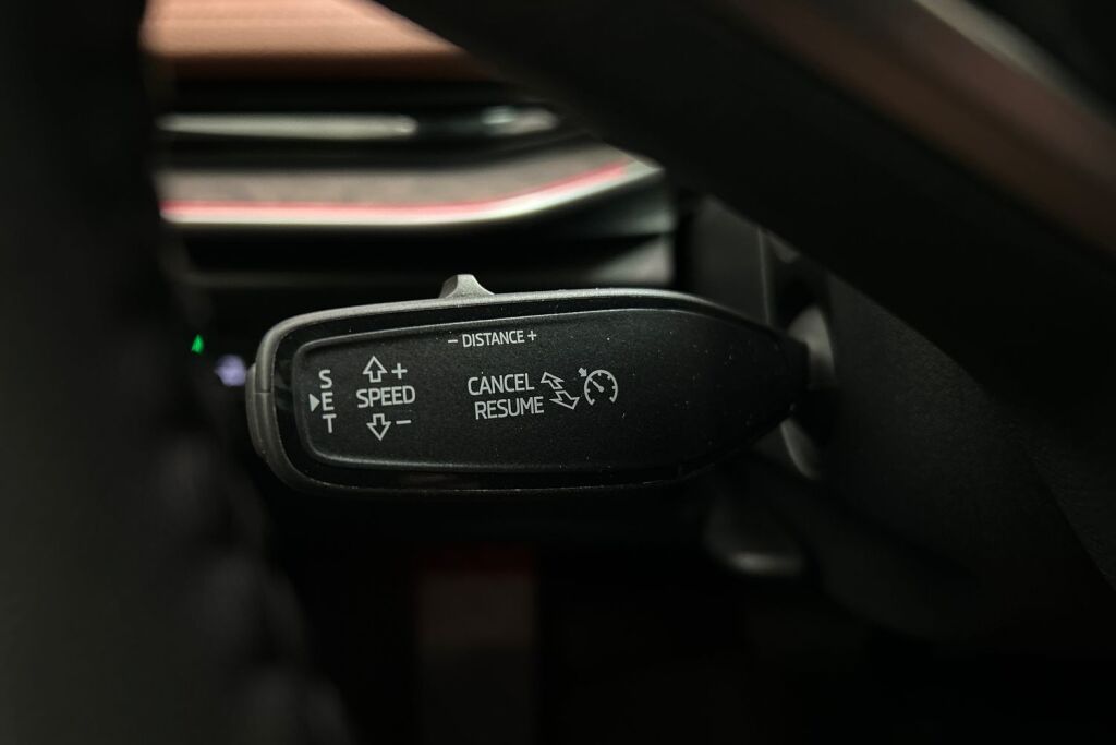 Skoda Superb 2024 Combi 1.5 TSI PHEV L&K DSG Autom.