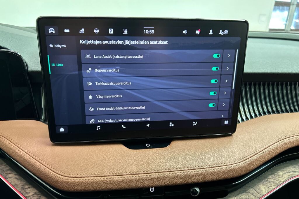Skoda Superb 2024 Combi 1.5 TSI PHEV L&K DSG Autom.