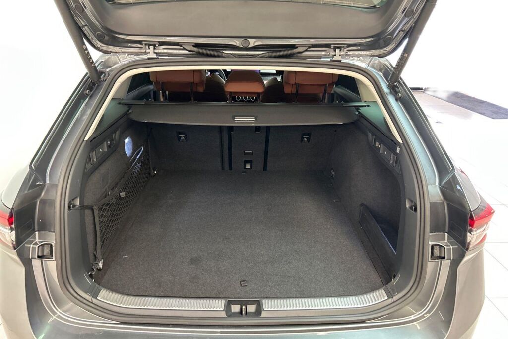 Skoda Superb 2024 Combi 1.5 TSI PHEV L&K DSG Autom.