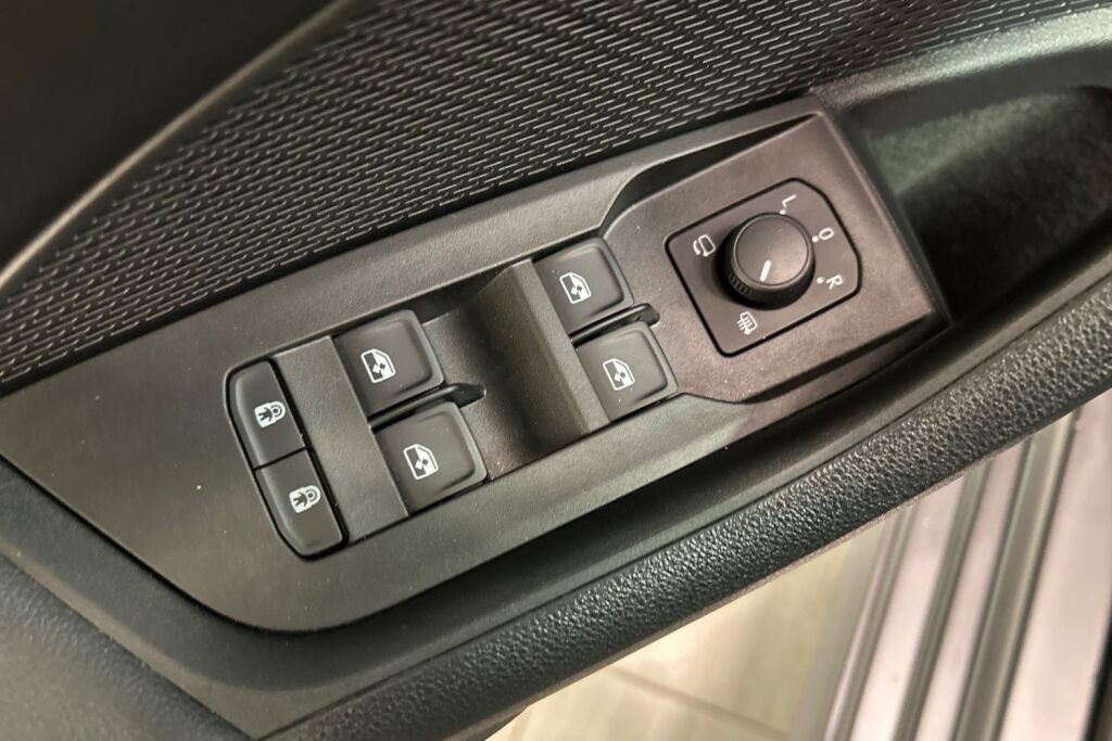 Skoda Octavia 2024 Combi 1.5 TSI 150 Selection eTEC DSG Autom.
