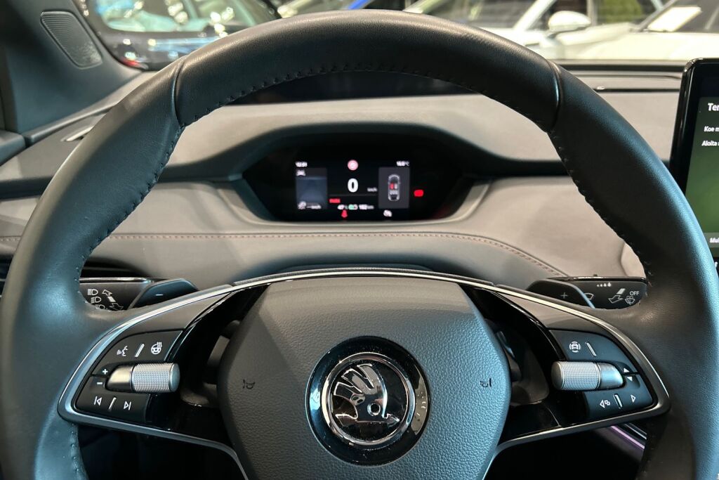 Skoda Enyaq 2025 Coupe 85x 4x4 L&K BusinessLine