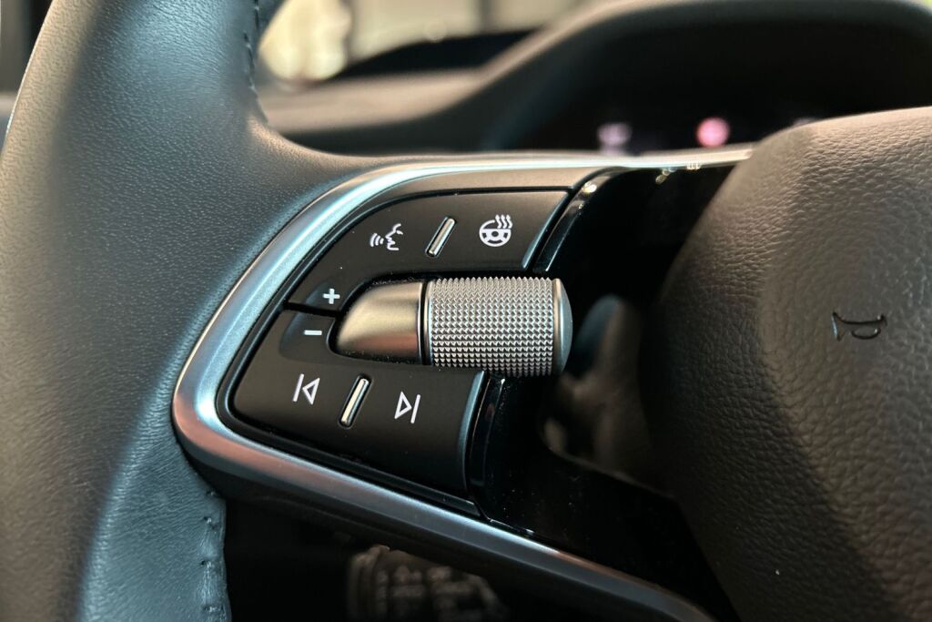 Skoda Enyaq 2025 Coupe 85x 4x4 L&K BusinessLine