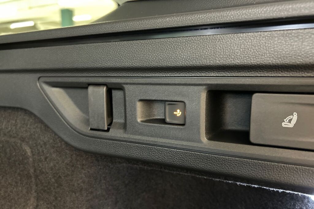 Skoda Superb 2026 Combi 1.5 TSI PHEV Selection DSG Autom.