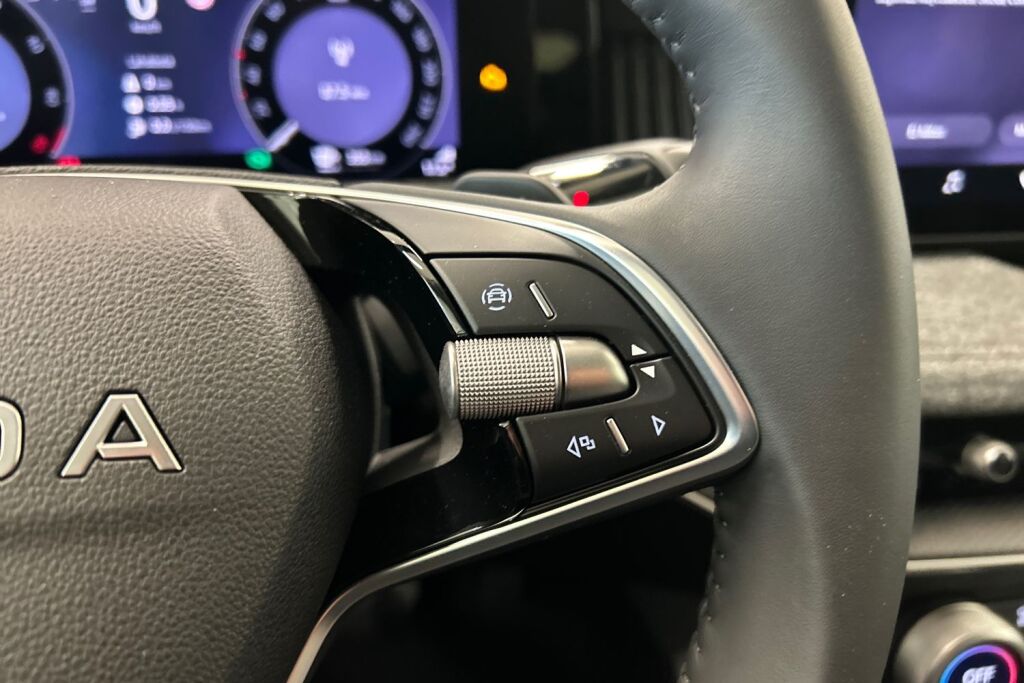 Skoda Superb 2026 Combi 1.5 TSI PHEV Selection DSG Autom.