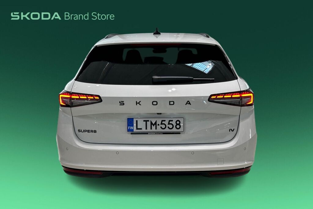 Skoda Superb 2026 Combi 1.5 TSI PHEV SportLine Explore DSG Autom.
