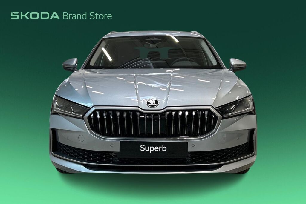 Skoda Superb 2026 Combi 1.5 TSI PHEV Style Explore DSG Autom.