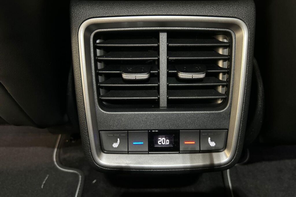 Skoda Elroq 2026 60 SportLine