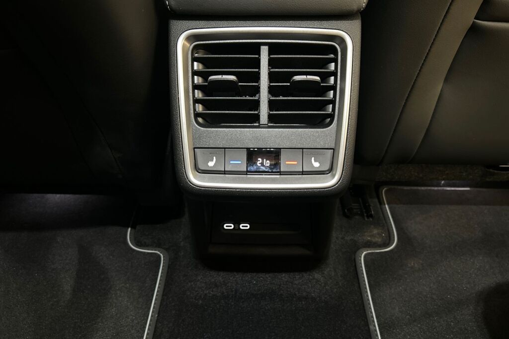 Skoda Elroq 2026 60 SportLine