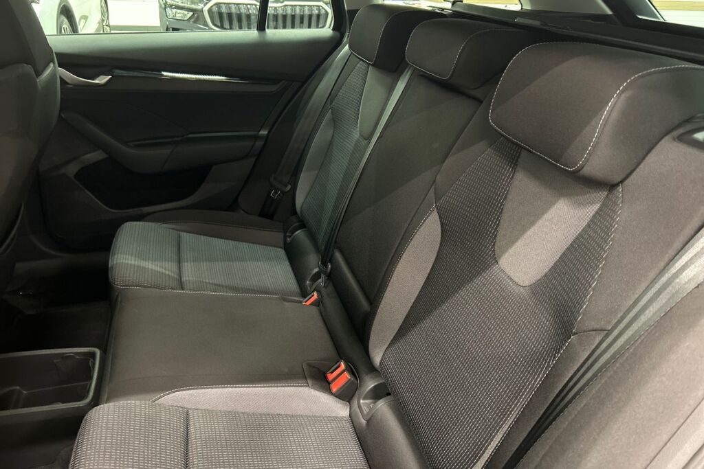 Skoda Octavia 2024 Combi 2.0 TDI 150 Selection DSG Autom.