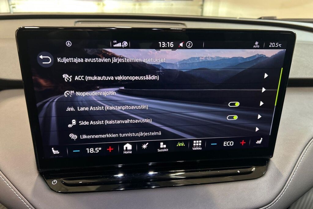 Skoda Enyaq 2022 80x 4x4 SportLine iV