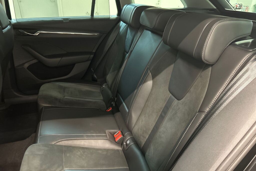 Skoda Octavia 2021 Combi 2.0 TDI 200 4x4 Scout DSG Autom.