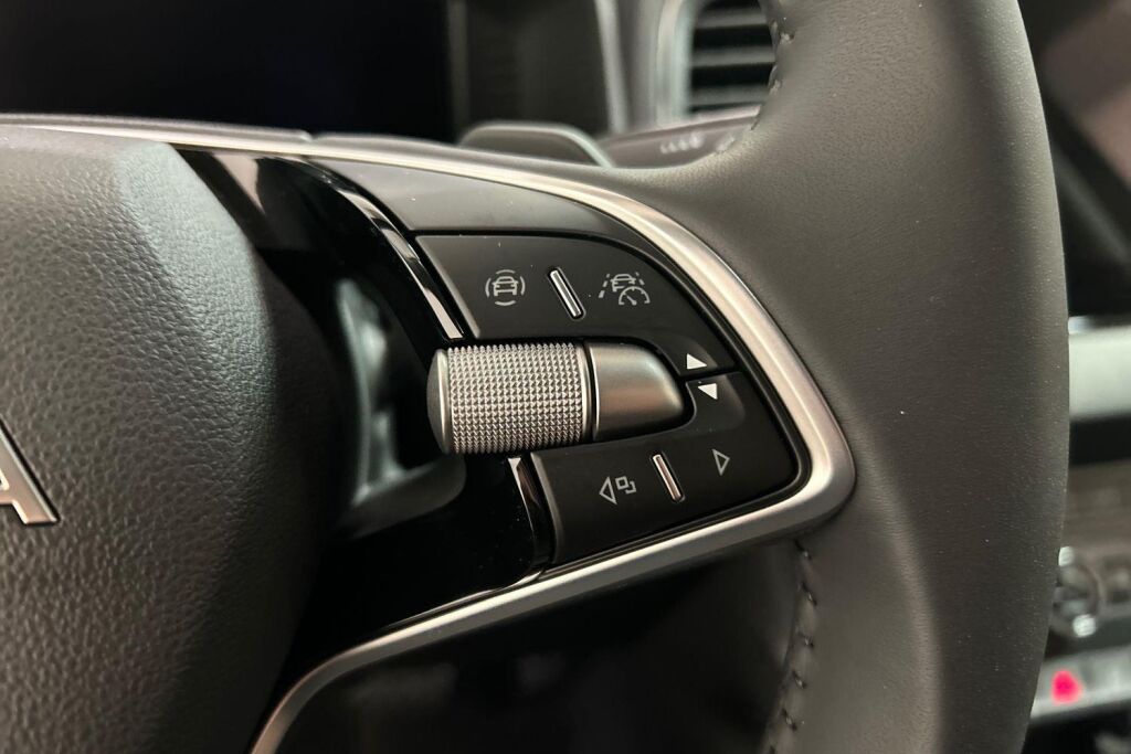 Skoda Karoq 2026 1.5 TSI Style DSG Autom.