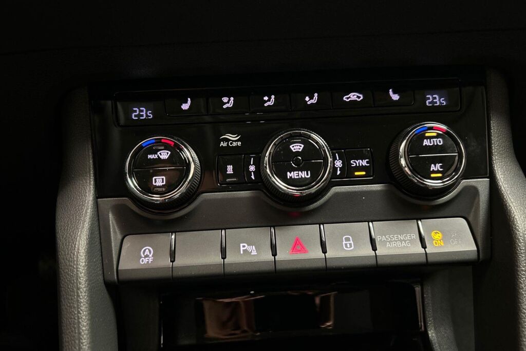 Skoda Karoq 2026 1.5 TSI Style DSG Autom.