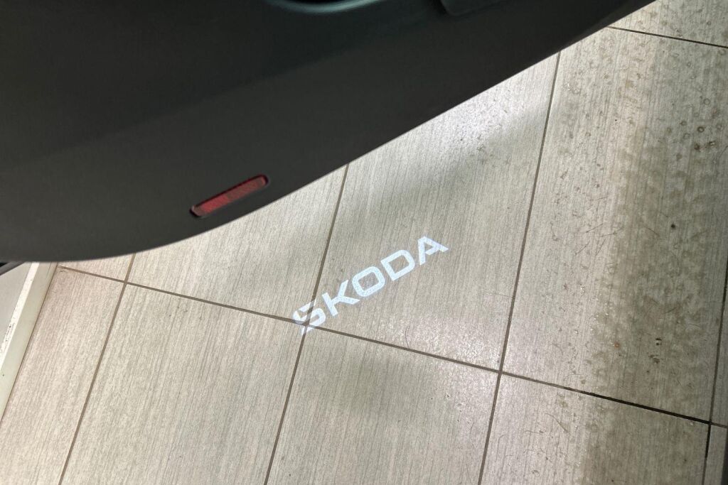 Skoda Karoq 2026 1.5 TSI Style DSG Autom.