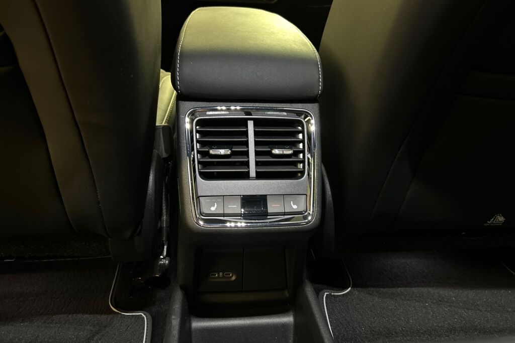 Skoda Enyaq 2024 85x 4x4 SportLine Business