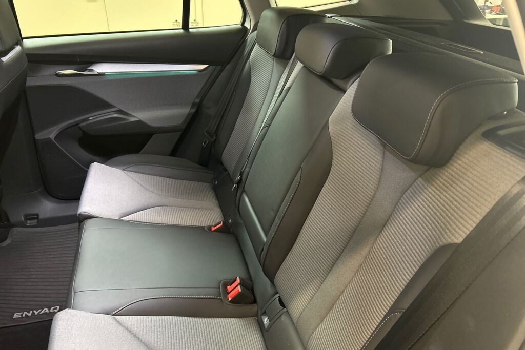 Skoda Enyaq 2022 80 iV