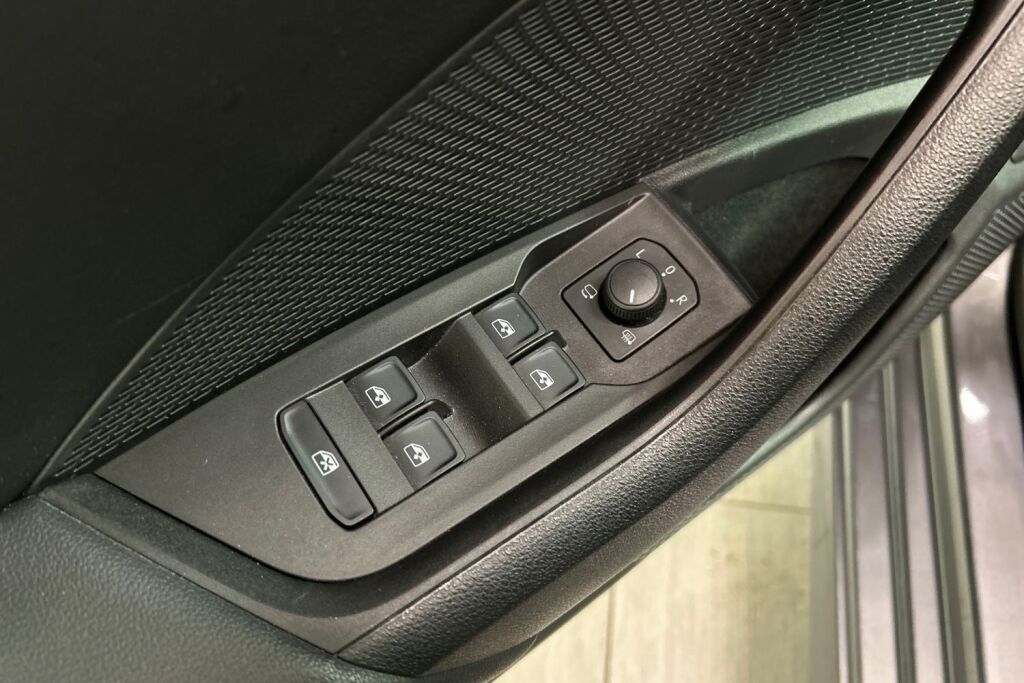 Skoda Octavia 2023 Combi 2.0 TDI 150 Style DSG Autom.