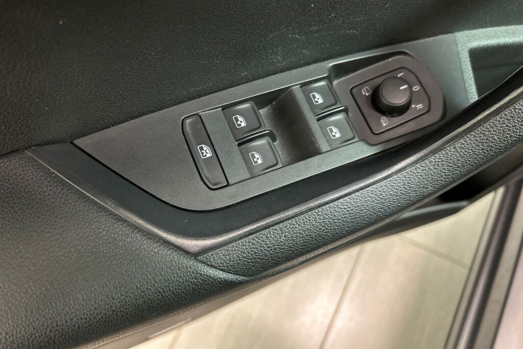Skoda Karoq 2022 2.0 TDI 150 4x4 Ambition DSG Autom.