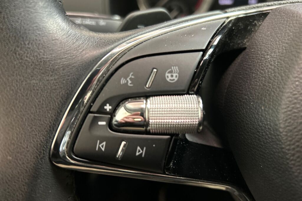 Skoda Karoq 2022 2.0 TDI 150 4x4 Ambition DSG Autom.