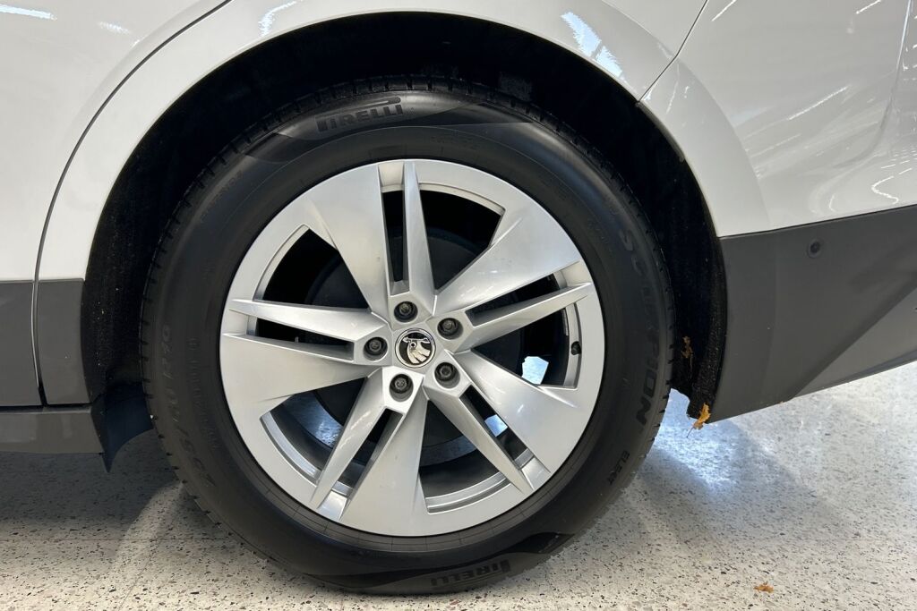 Skoda Enyaq 2023 80 iV